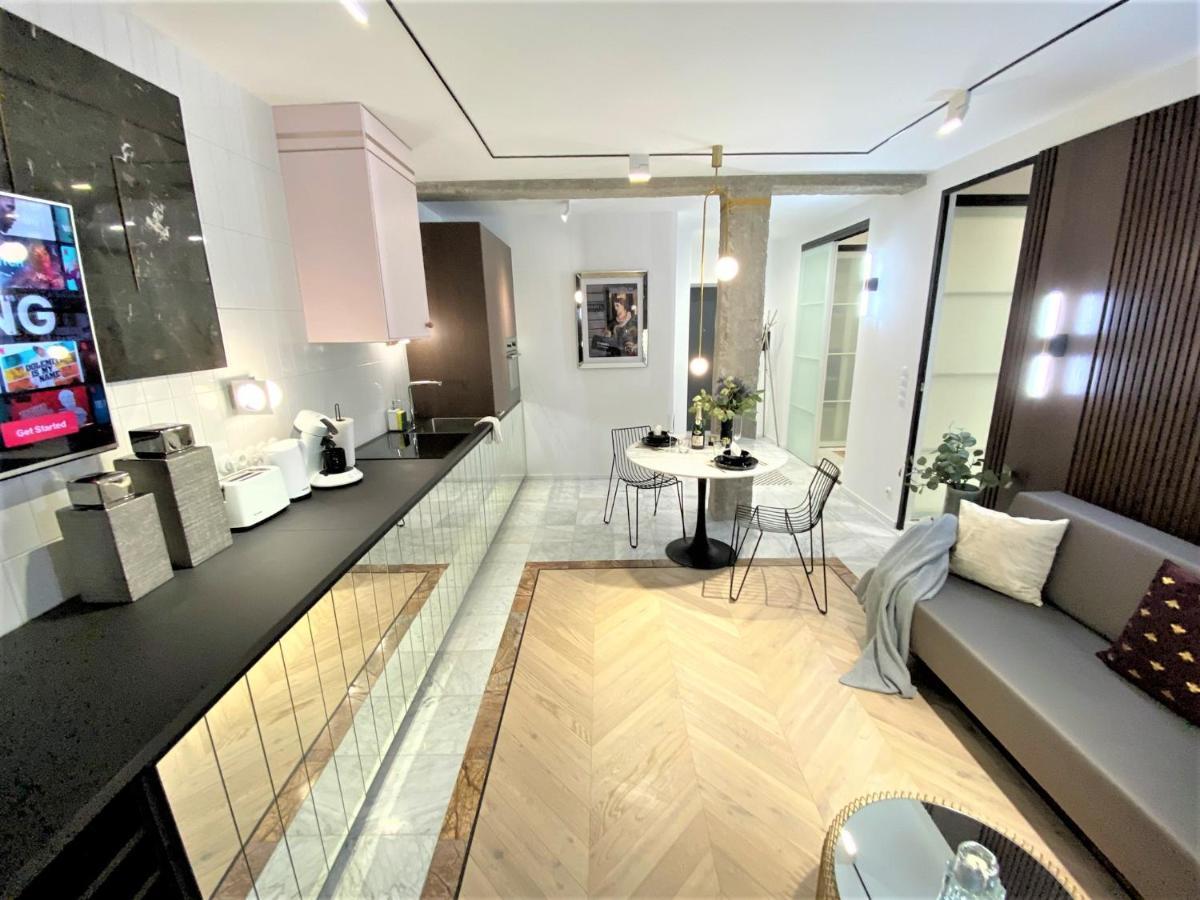 Design+Luxus Apartment Im Zentrum! +Netflix Warsaw Luaran gambar