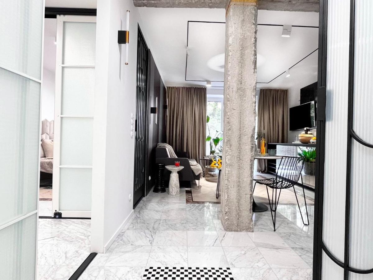 Design+Luxus Apartment Im Zentrum! +Netflix Warsaw Luaran gambar